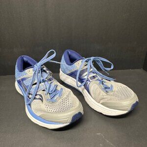 Saucony Omni ISO Woman's Size 10